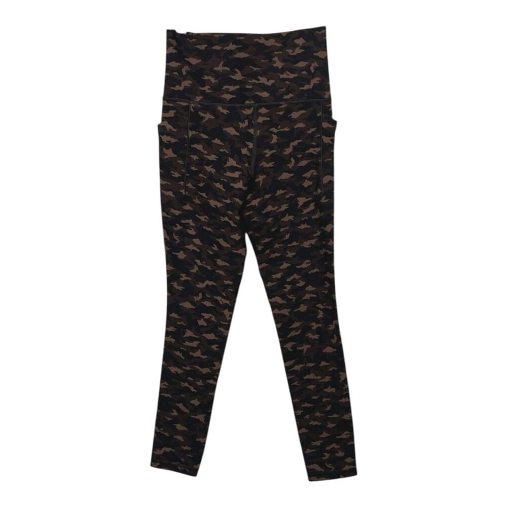 Athleta Salutation Stash Pocket II Camo 7/8 High Rise Leggings Pockets XS